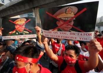 Ribuan Massa Gelar Aksi Demo di Myanmar