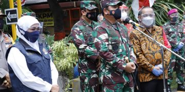 Panglima TNI Tinjau Pelaksanaan PPKM Skala Mikro di Surabaya