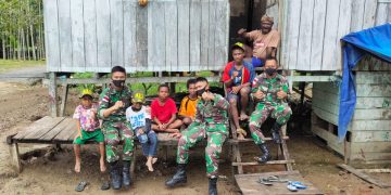 Jelang Purna Tugas, Satgas TNI 413 Kostrad Tetap Jalin Silaturahmi Warga Kampung Nafri