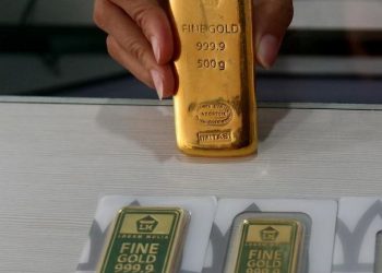 Turun, Harga Emas Hari Ini, 915.000 per gram