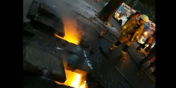Kabel di Gorong-gorong Jalan TB Simatupang Terbakar