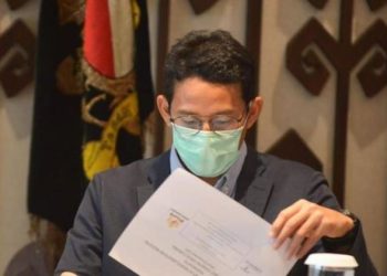 Menparekraf Siapkan Program Untuk Buka Pariwisata Bali