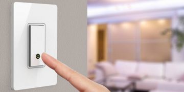 Di Rumah Aja bikin Tagihan Listik Meledak, Coba 5 Cara Cerdas Hemat Listrik ini