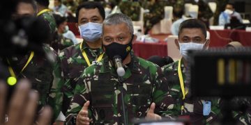 Mabes TNI Jalani Vaksinasi Covid-19, Ditinjau Langsung Kapuskes TNI