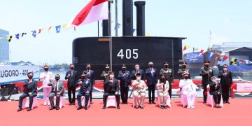 Panglima TNI Hadiri Serah Terima Kapal Selam KRI Alugoro-405