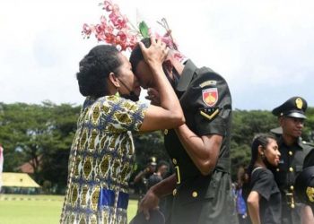 1.000 Bintara Otsus Orang Asli Papua Resmi Dilantik, Diwarnai Tangis Haru
