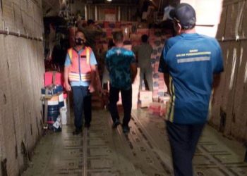 Panglima TNI Kirim Bantuan Untuk Korban Bencana Alam di NTT