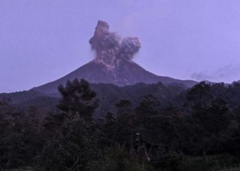 Dalam Sepekan, Gunung Merapi Luncurkan 2 Kali Awan Panas dan 160 Lava