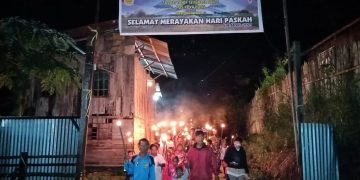 Prajurit TNI Rayakan Paskah di Perbatasan RI-PNG Bersama Masyarakat Papua