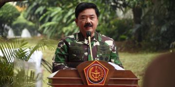 Panglima TNI Kerahkan Prajurit dan Alutsista Bantu Korban Bencana Alam di NTT dan NTB