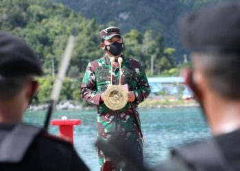 Panglima TNI:  KRI Alugoro-405 Bukti Kehebatan dan Kecintaan Anak Bangsa Kepada Negaranya