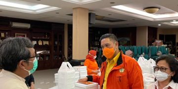 Kosgoro 1957 Bagikan 10 Ribu Boks Paket Makanan Buka Puasa Selama Bulan Ramadhan