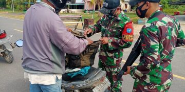 Beri Pengamanan Maksimal, Satgas Pamtas Yonif 642/Kapuas Laksanakan Sweeping di Perbatasan