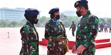 Wakasal Hadiri Apel Bersama Wanita TNI