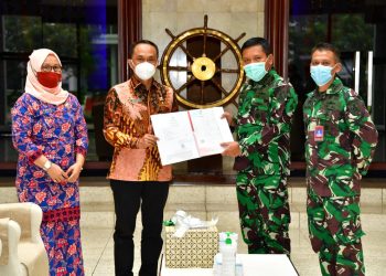 TNI AL Terima  53 Dokumen ABK KRI Nanggala-402
