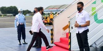 Kunjungan Kerja ke Jawa Timur, Jokowi Temui Keluarga Korban Nanggala-402 Hingga Korban Gempa Malang