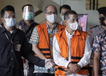 Jalani Sidang Pertama, Wali Kota Cimahi Didakwa Terima Suap Rp 1,6 M