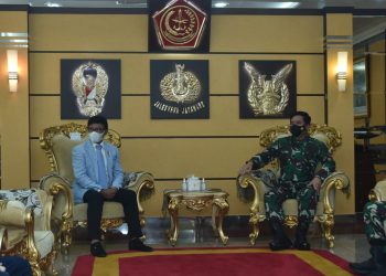 Menkominfo: Pemerintah Bakal Bangun 5000 BTS di Papua dan Natuna