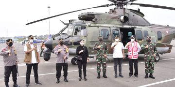 Pantau Larangan Mudik, Panglima TNI dan Kapolri Bersama Ketua DPR Serta Beberapa Menteri Tinjau Penyekatan Arus Mudik 2021