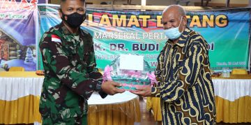 Safari Kebangsaan Danlanud Silas Papare kepada Para Tokoh Masyarakat Papua