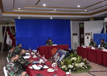 Panglima TNI Pimpin Rapat Evaluasi PPKM Skala Mikro