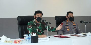 Panglima TNI Bersama Kapolri Berdialog Dengan Forkopimda Papua