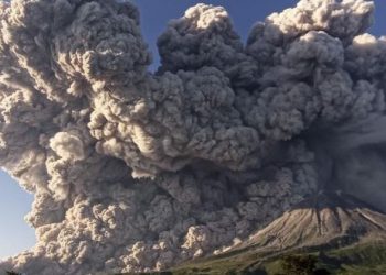 Erupsi Gunung Sinabung, Semburkan Kolom Abu Hingga 2.800 Meter