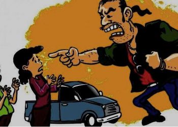 Bawa Moibl Bermasalah, Anggota Babinsa Dikeroyok Debt Collector