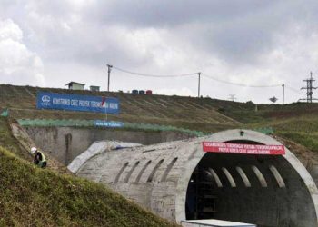 Lakukan Kunjungan, Jokowi Pantau Proyek Pengerjaan Kereta Cepat