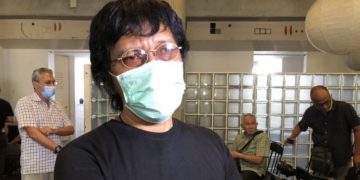 Jokes Adian Napitupulu Tentang Vaksin Nusantara: Ketampanan Tak Berkurang Sama Sekali