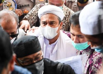 Rizieq Shihab Sebut Nama Menko Airlangga Hartarto Hingga Nama Ahok Dalam Pledoinya, Ada Apa?