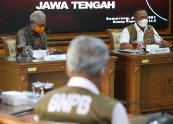 Lonjakan Kasus COVID-19 di Jateng, Begini Laporan Gubernur Kepada Ketua Satgas Ganip Warsito