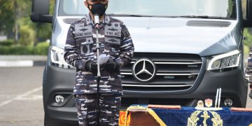 Tingkatkan Kinerja Kotama, Mabes TNI AL Serahkan Kendaraan Dinas!