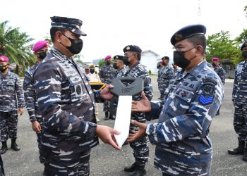 Kasal Berikan Apresiasi Prajurit Berdedikasi Tinggi di Papua