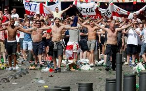 England Hooligan (Foto:Reuters) England Hooligan (Foto:Reuters)