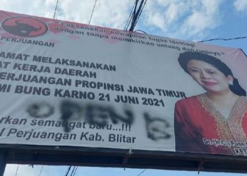 Baliho Puan Maharani di Jawa Timur Dicoreti “Open BO”, “Koruptor”, Hingga “PKI”