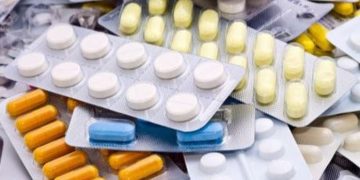 90% Bahan Baku Obat Masih Impor, Erick Thohir: Kami Coba Paling Tidak 50% Buatan Indonesia