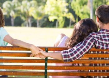 Apesnya Kapolsek Ini, Sedang Selingkuh Ketahuan Istri, Kini Dicopot dari Jabatannya!