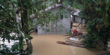 Sebanyak Empat Kecamatan di Kabupaten Sintang Masih Terendam Banjir