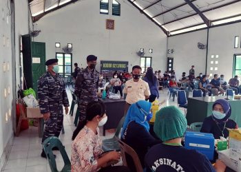 TNI AL Dukung Vaksinasi Covid-19 Masyarakat Gunung Sitoli