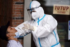 Illustrasi tes pcr (ANTARA FOTO/Adiwinata Solihin)
