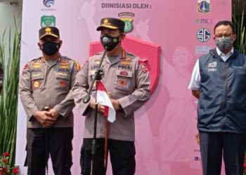 Resmikan Pembukaan Gerakan Vaksinasi Merdeka, Kapolri Targetkan 3 Juta Warga DKI Divaksin