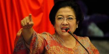 Megawati Siap Pasang Badan untuk Jokowi