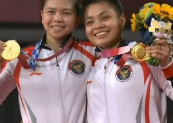 Usai Juara Olimpiade Tokyo 2020, Greysia/Apriyani Meneteskan Air Mata