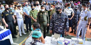 TNI AL Gelar Serbuan Vaksin Sambut Pelaksanaan IMSS 2021