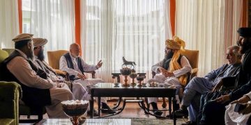 Petinggi Taliban dan Mantan Presiden Afghanistan Bahas Pemerintahan Baru