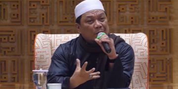 Ustaz Yahya Waloni Dilarikan ke RS Polri Kramat Jati