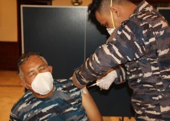 Ladokgi TNI AL R.E. Martadinata Melaksanakan Vaksinasi Dosis Ketiga Bagi Nakes