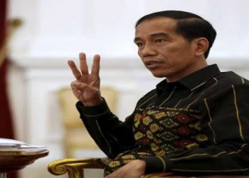 Isu 3 Periode, Jokowi Ditantang Bersumpah di Atas Kitab Suci Menolak 3 Periode