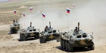 Rusia Kerahkan Puluhan Tank ke Tajikistan